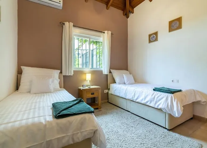 Villa Ayma Casa Margarita *