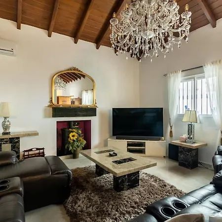 Ayma Casa Margarita Villa